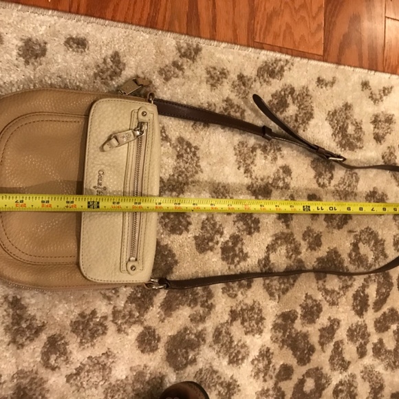 Cole Haan leather crossbody bag purse. Brown tan - Picture 13 of 13